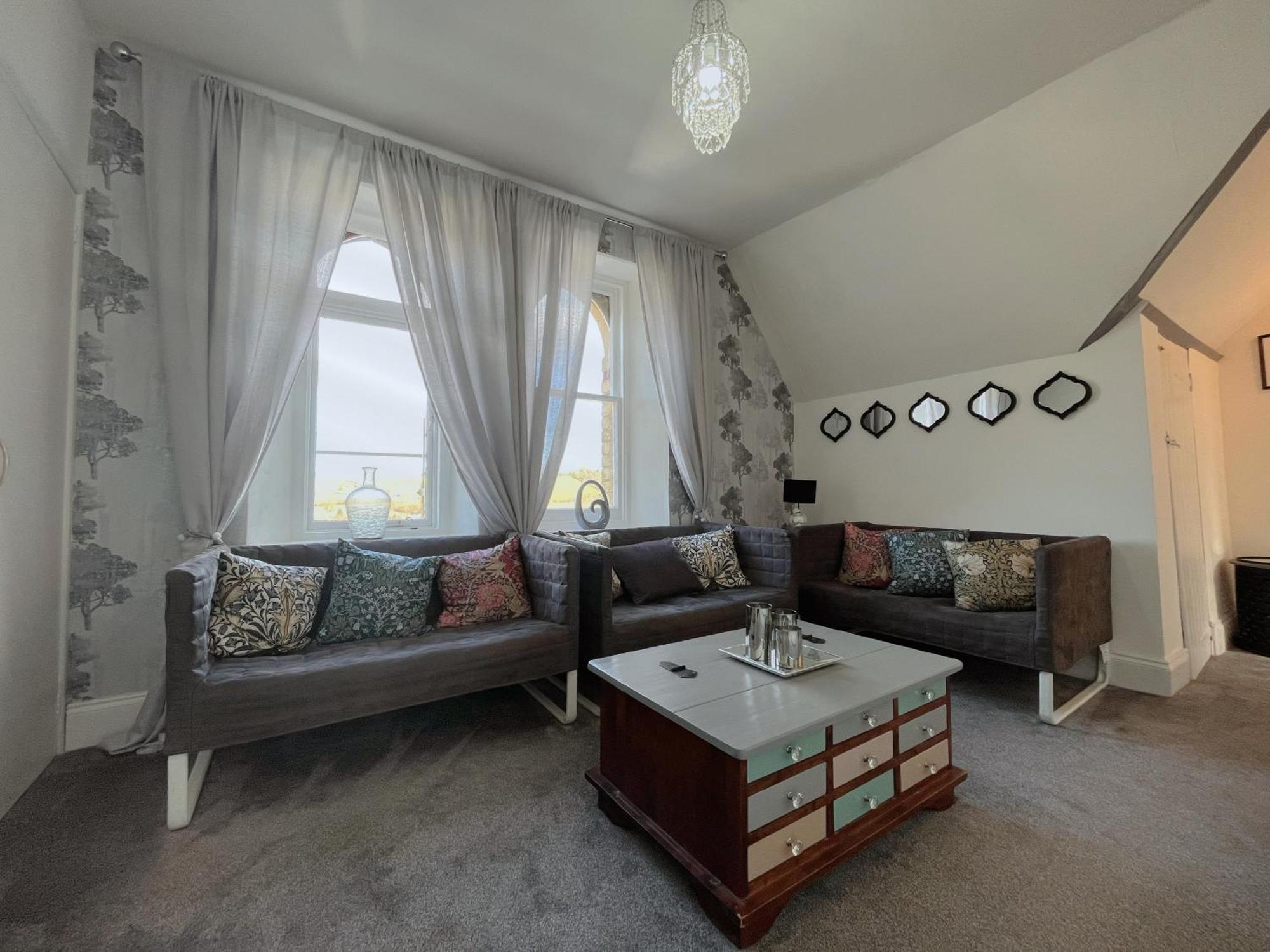 Exquisite 10 Bed Villa Hot Tub And Games Room Barnstaple Exterior photo